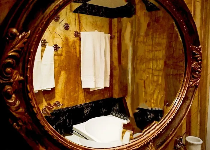 Hotel Des Epoques 3*