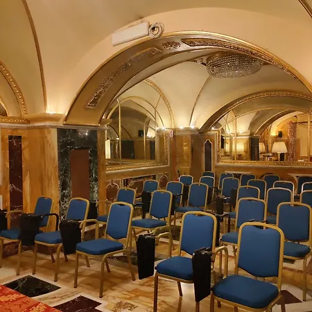 Hotel Des Epoques