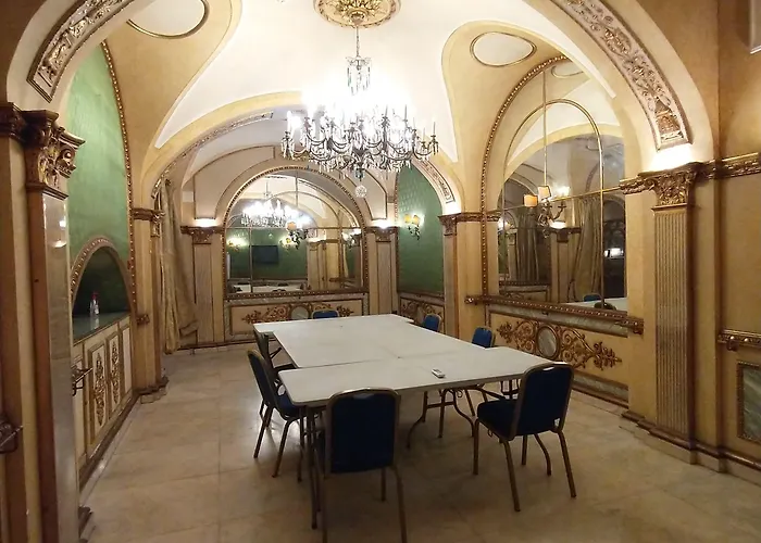 Des Epoques Hotel 3*