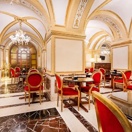 Des Epoques Hotel